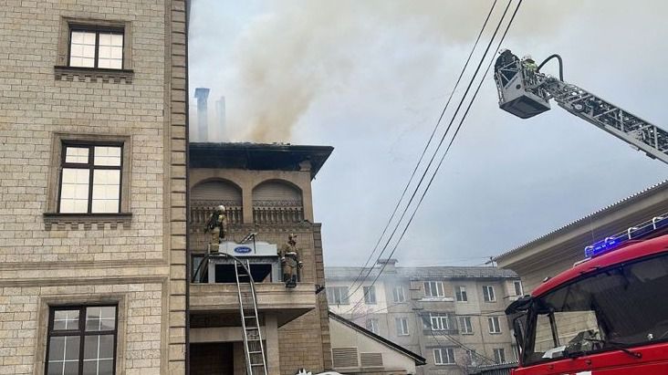 Алматыда дәмхана өртенді