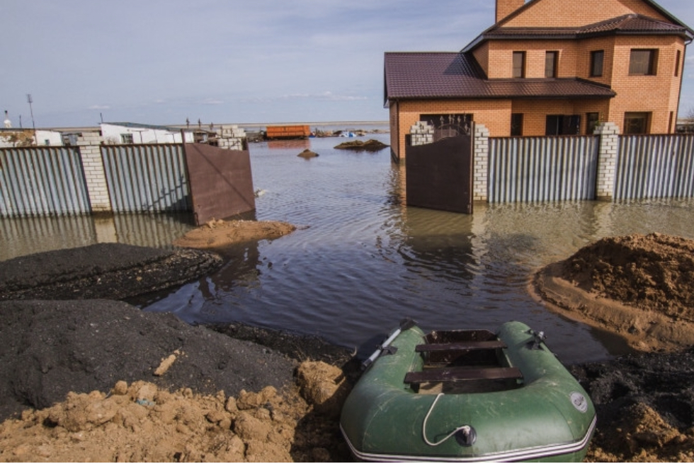 Ақтөбе облысында су тасқынынан зардап шеккен 11 отбасыға көмек көрсетілді