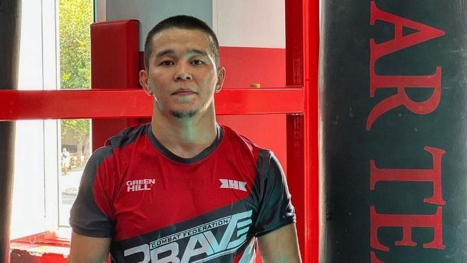 Тағы бір қазақ UFC-мен келісімшартқа отырды