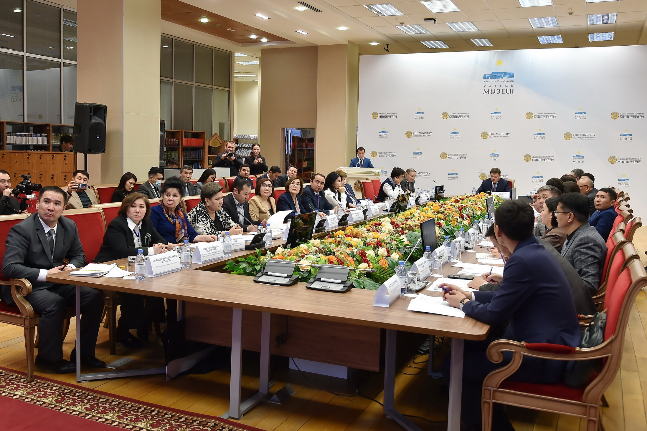 Луврдағы көрмеге дайындық барысы пысықталды