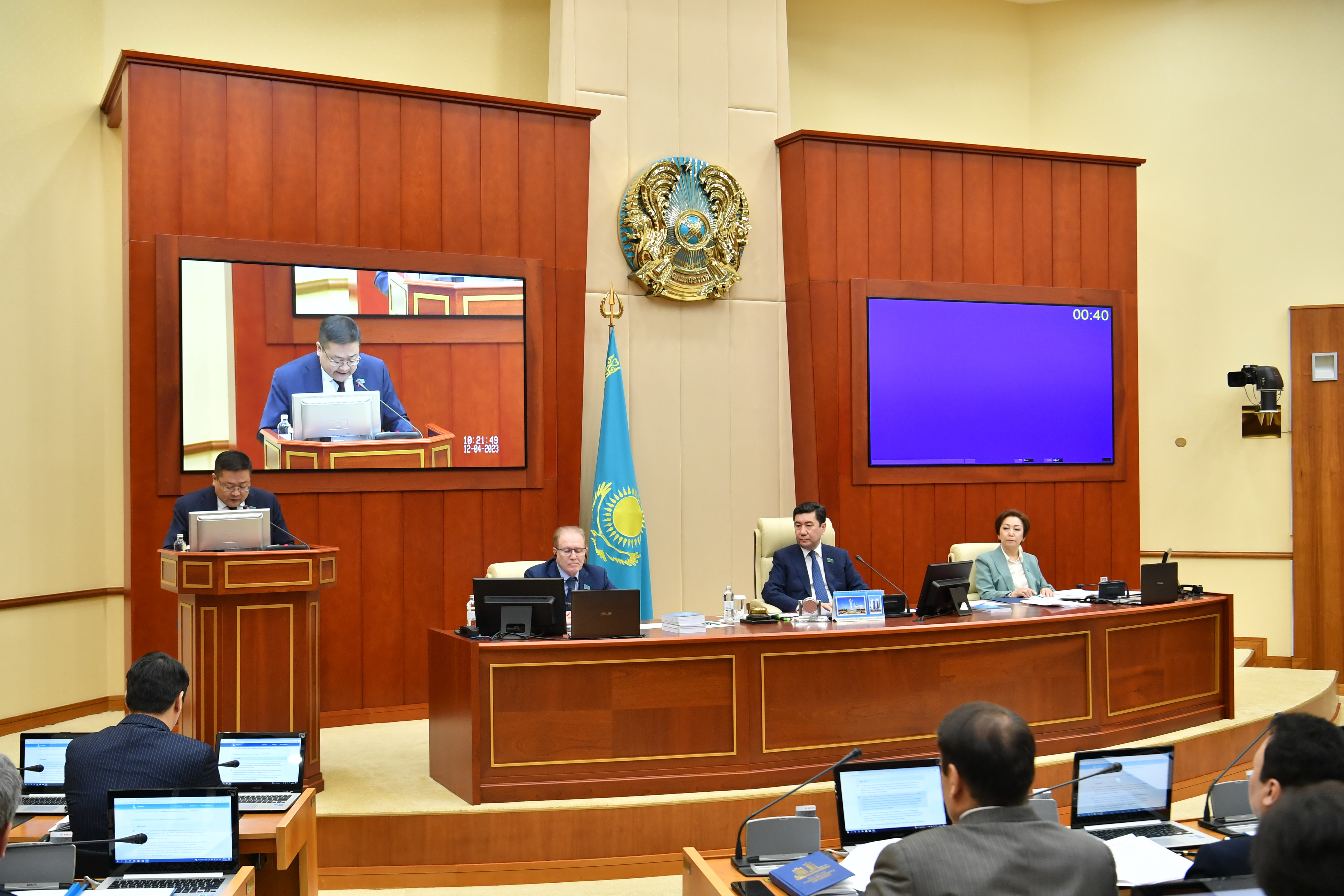 Құмар ойындар қадағалауды қажет етеді