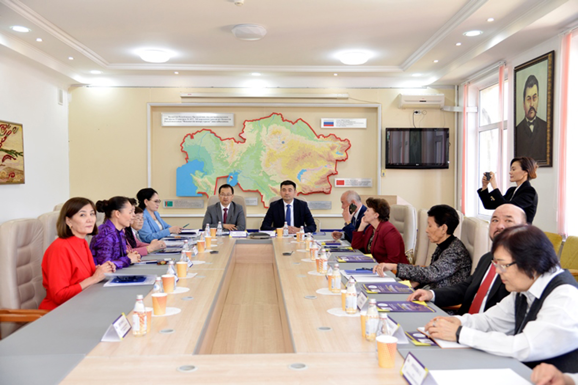 Тіл білімі мен ғылымы үйлестіріледі