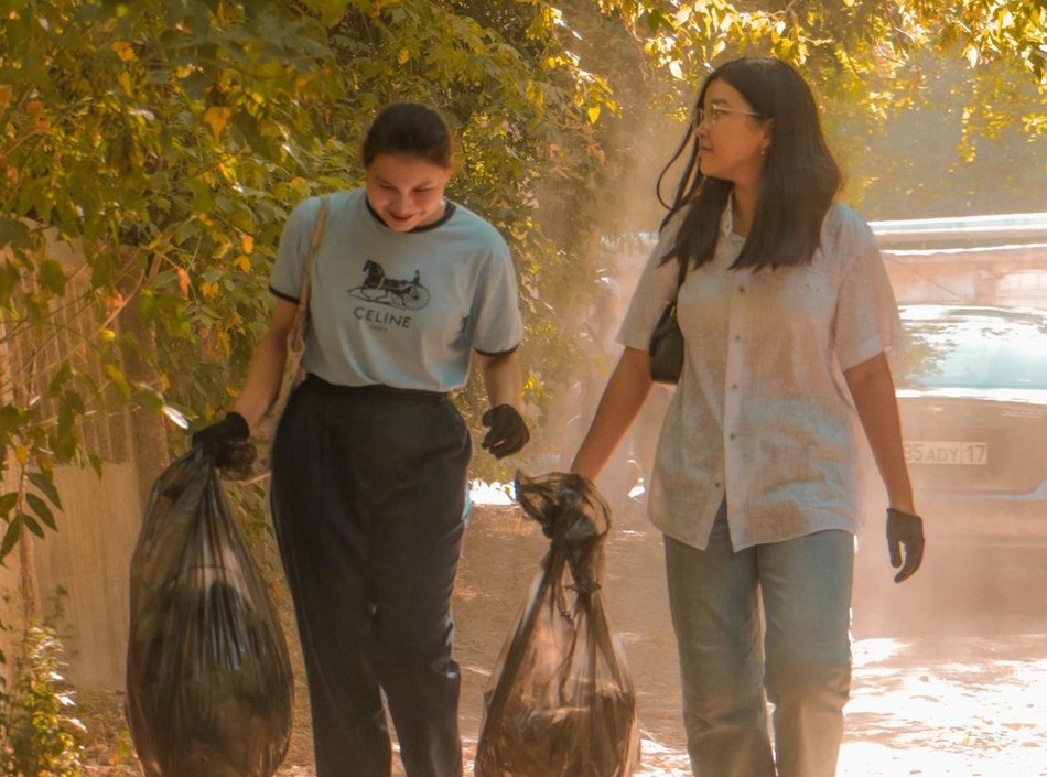 Мектептерді жеміс бағы көмкереді
