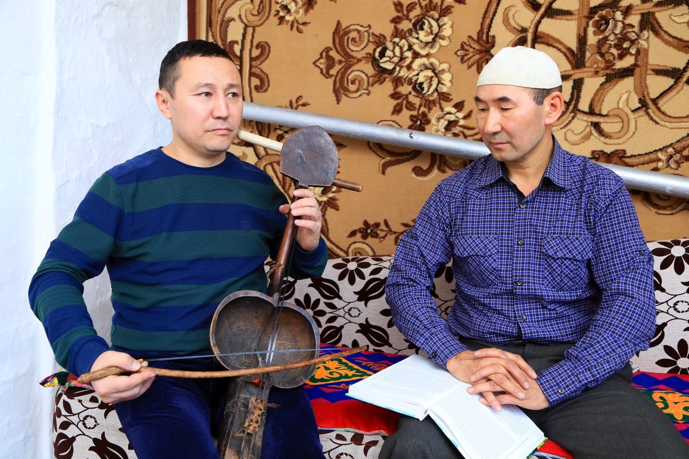 Көне қобыздың құпиясы