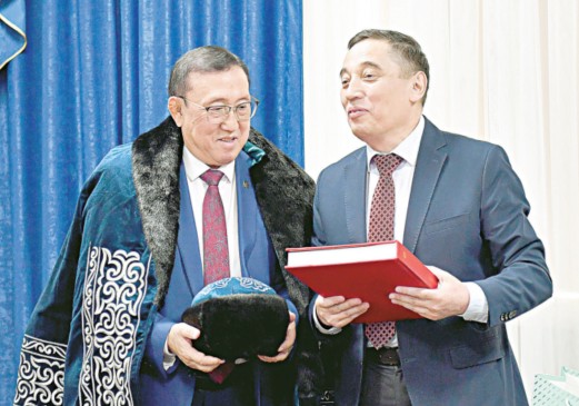 Қаламгерге құрмет көрсетті