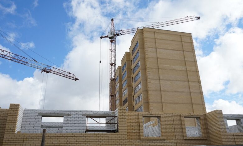 Бес мердігер жауапқа тартылды