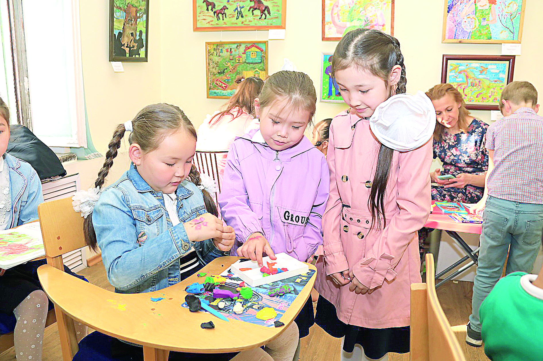 Өнерпаздар бас қосқан күн