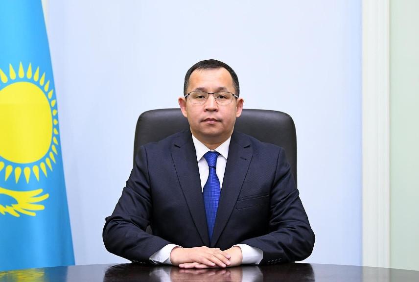 Үздік әкімге автокөлік сыйлайды