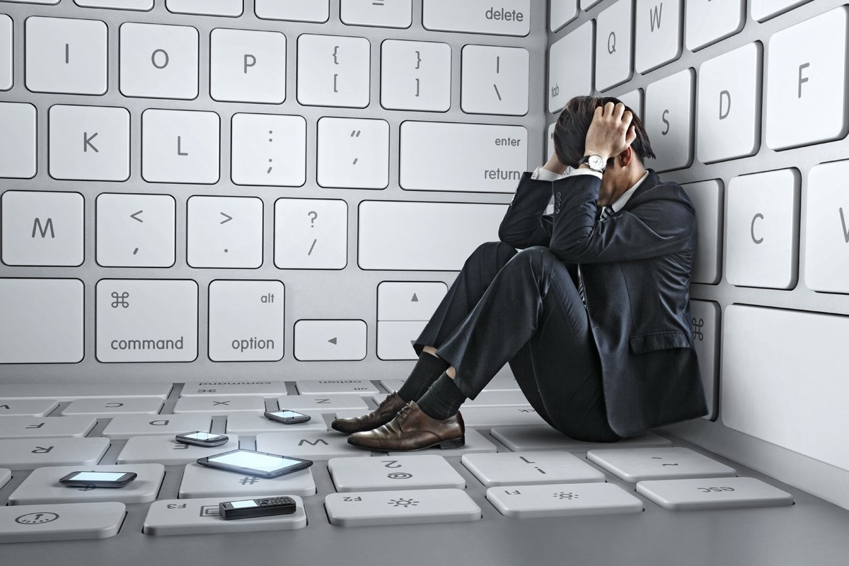 Адамдар көп уақытын желіде өткізу үшін мамандар қандай қадамдарға барады?