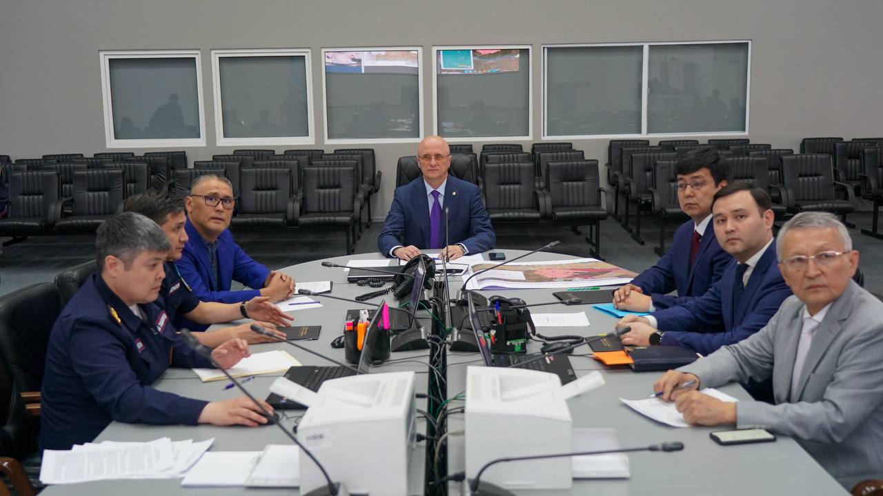 Абай облысындағы орман өртін сөндіруге тағы 4 тікұшақ жіберіледі