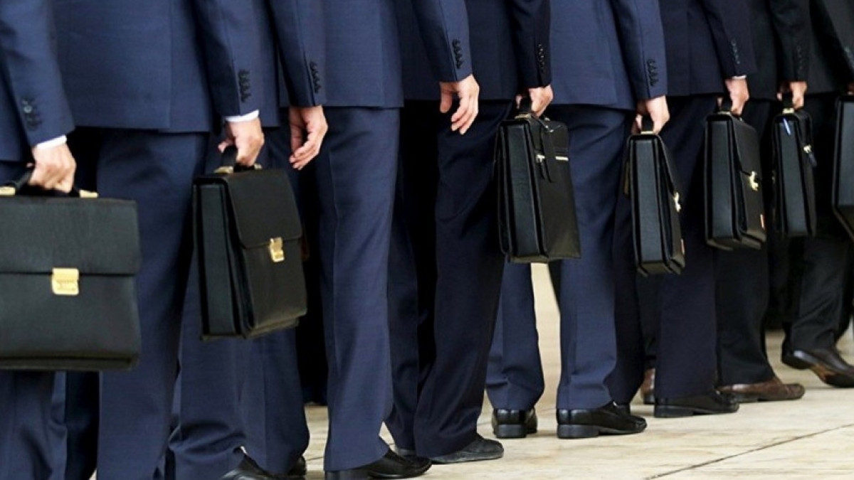 Әдептілік айнасы:  ол қандай?