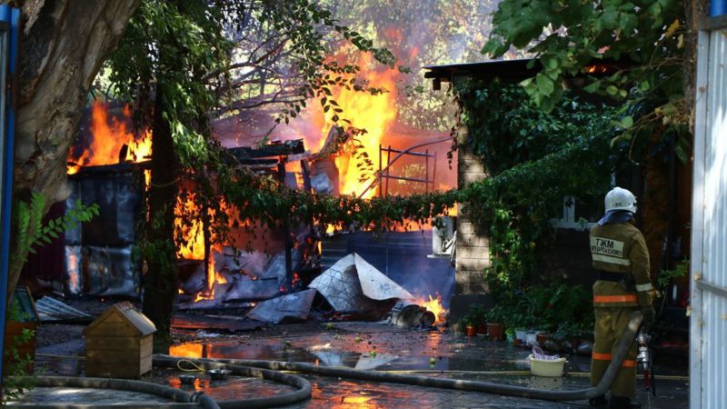 Атырауда базар маңынан өрт шықты