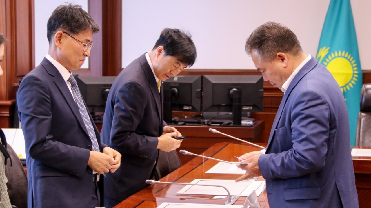 Жасанды интеллект мектебі