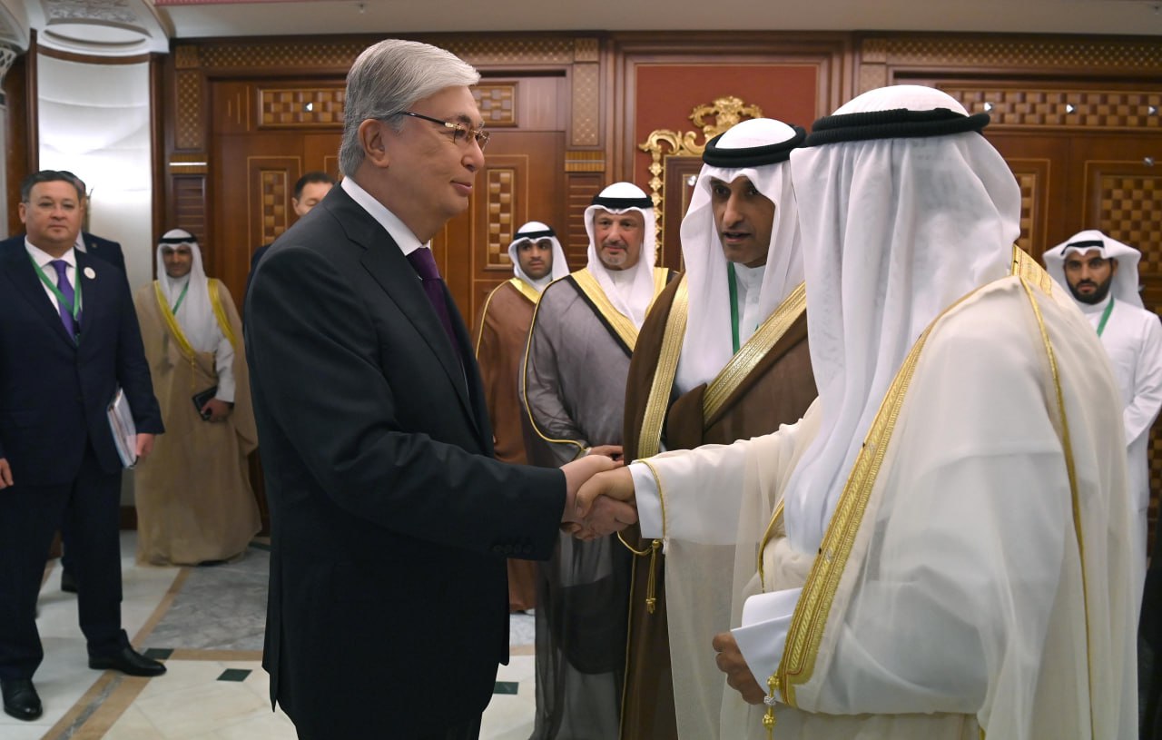 Мемлекет басшысы Кувейттің Тақ мұрагері шейх Мешаль әл-Ахмед әл-Джабер ас-Сабахпен кездесті