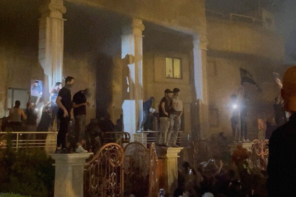 Бағдадта Швеция елшілігінің ғимараты өртенді