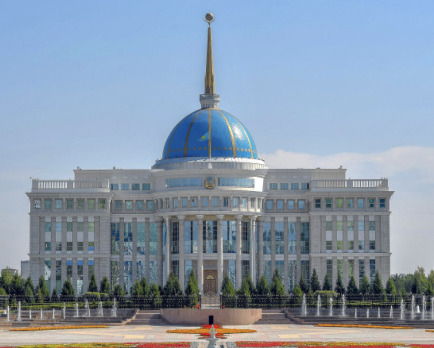 Президент әкімшілігінде ауыс-түйіс болды