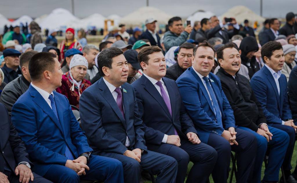 Мәдениет және спорт министрі Асхат Ораловтың телеграм парақшасы