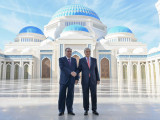 Қазақстан мен Тәжікстан президенттері Астана қаласының Бас мешітіне барды