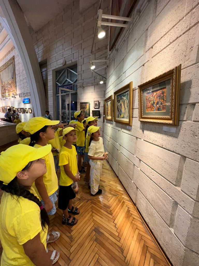 Құнды жәдігерлермен толықты