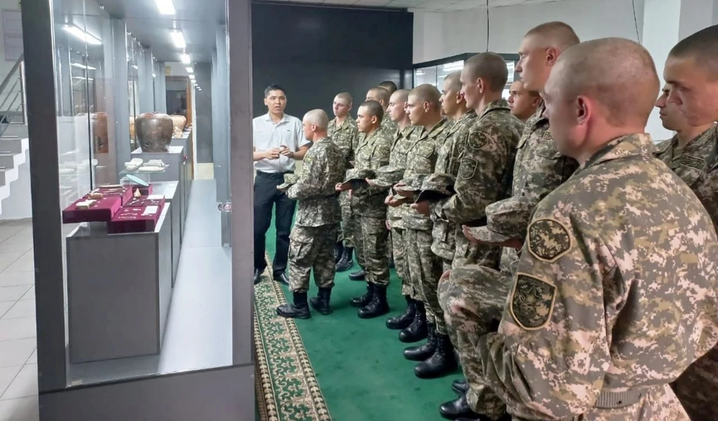 Тарихпен танысу