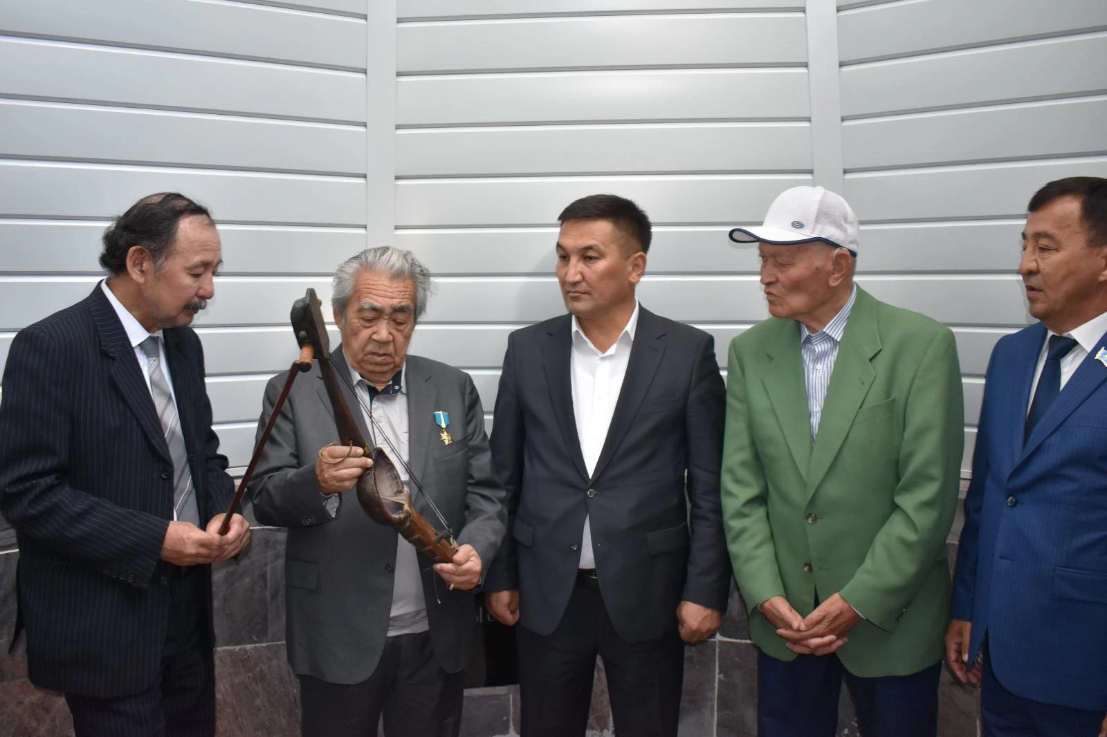 Ықылас мұрасына ыждағат