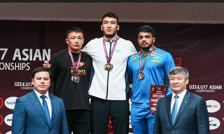 Балуандар үздік бестік қатарында