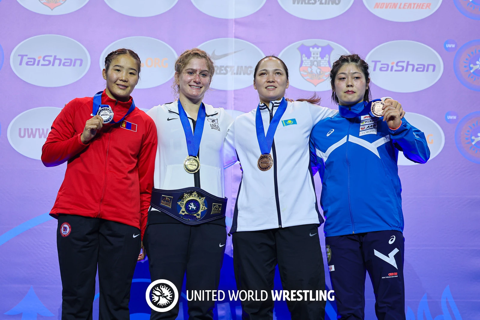 Жәмила Бақбергенова – әлем чемпионатының  үш  дүркін жүлдегері  болған  тұңғыш  қазақ қызы