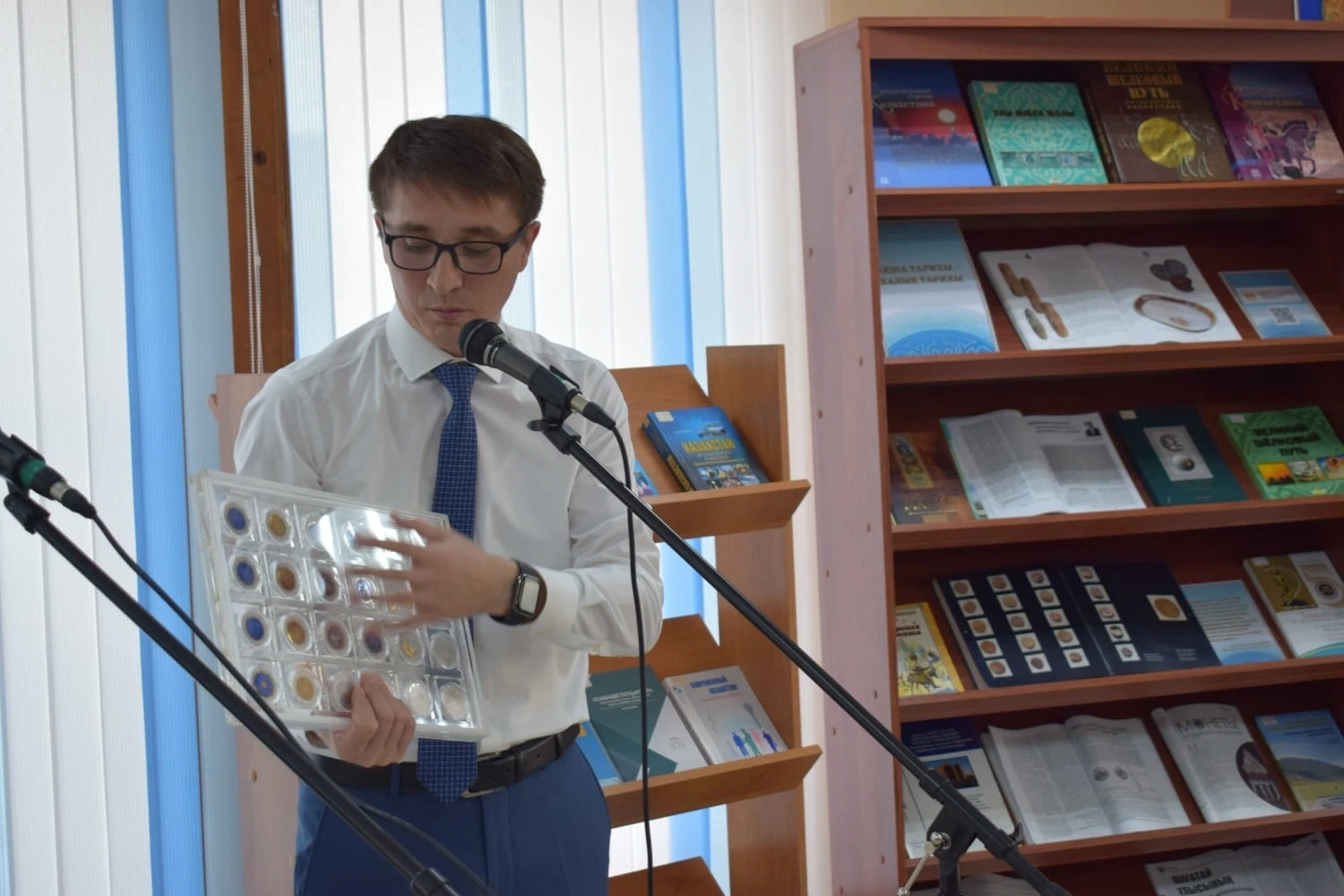 Теңге тарихын тербейді