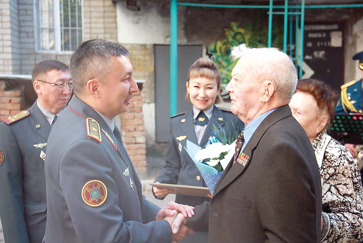 Ақжайықтағы ақжарма жүздесулер