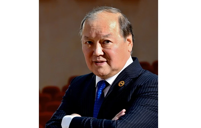 Серік Тоқпанов: Медициналық оқу орнында ақылы бөлім болмау керек