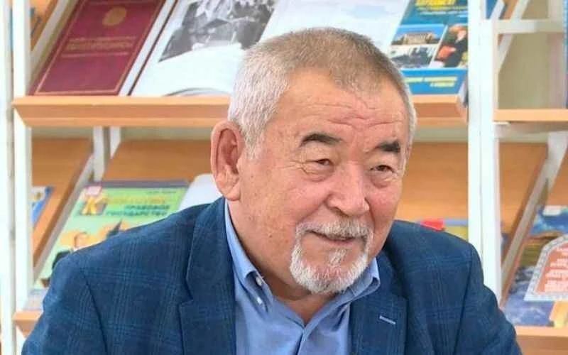 Ақын Жүрсін Ерман «Отан» орденімен марапатталды