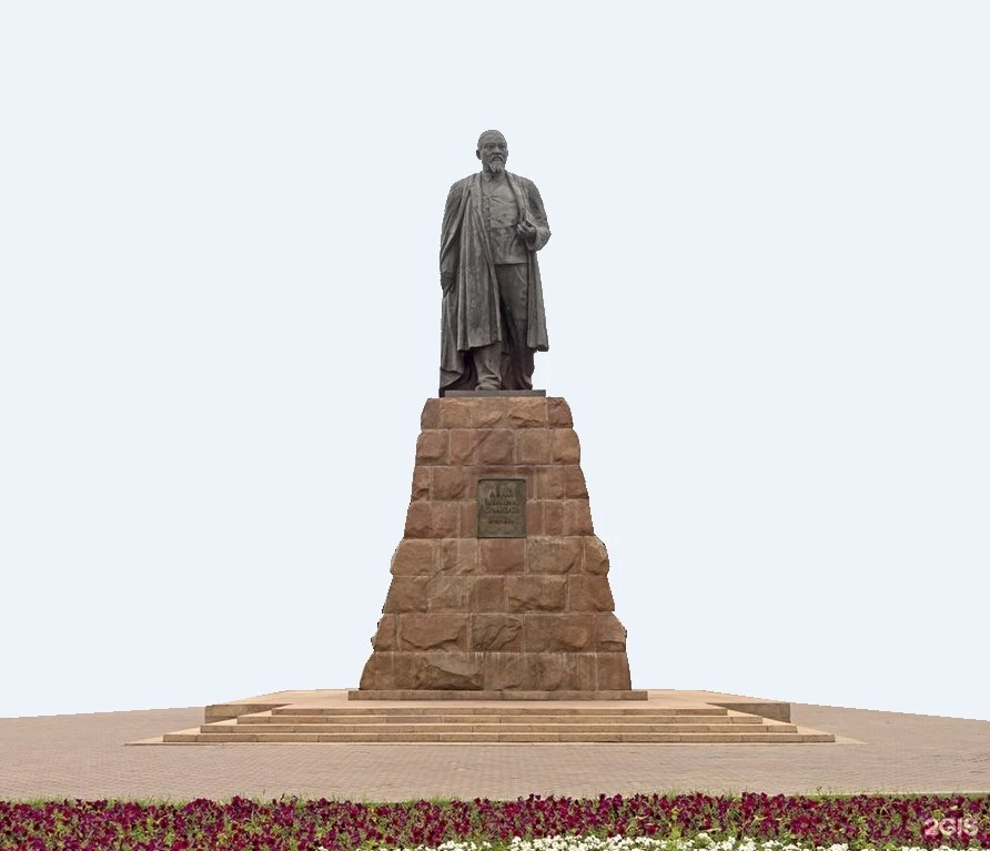 Хакімжан және Абай ескерткіші