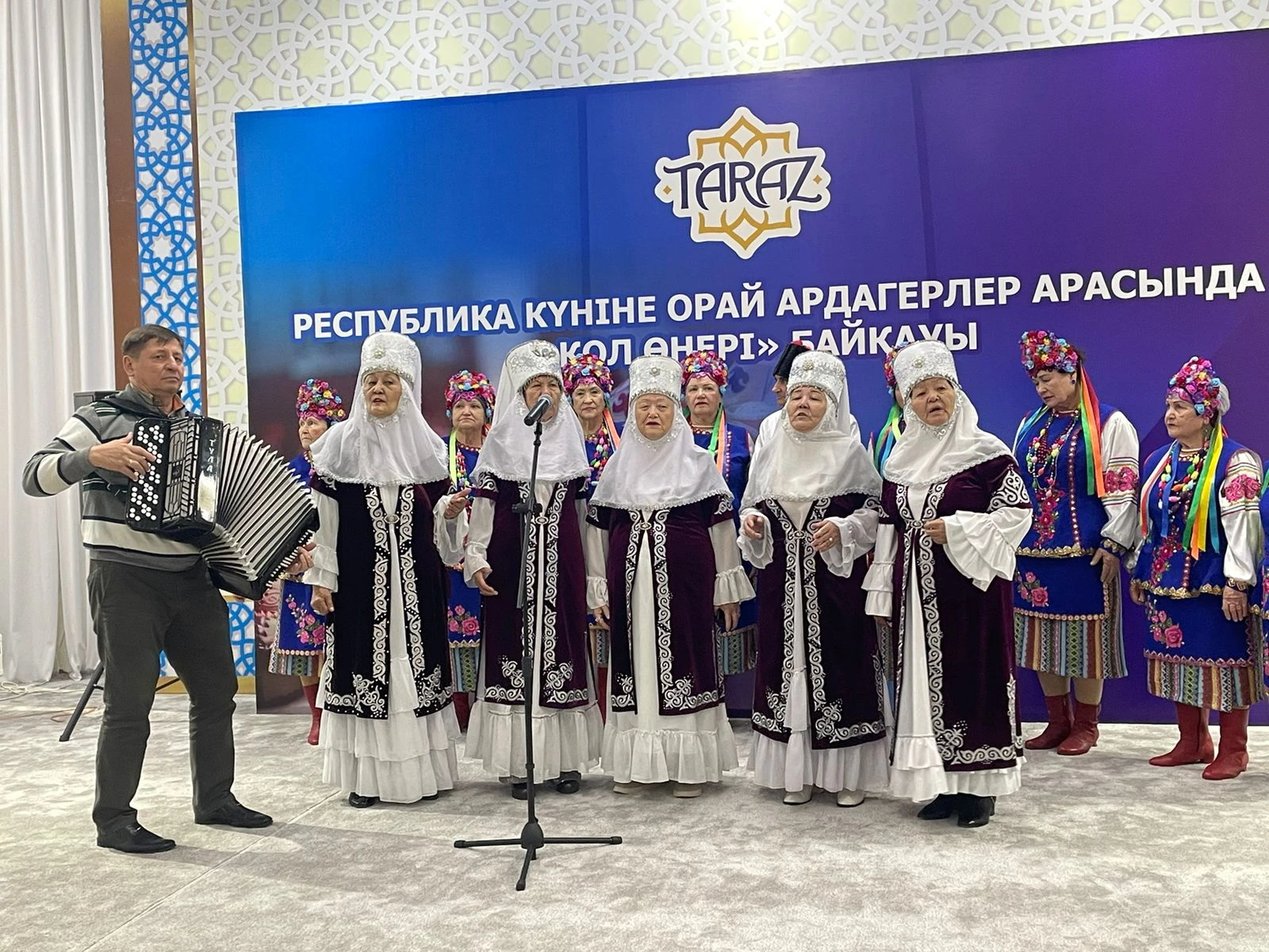 Қолөнер шеберлері сынға түсті