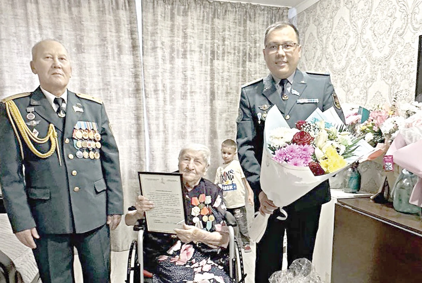 Майдангерді мерейтойымен құттықтады