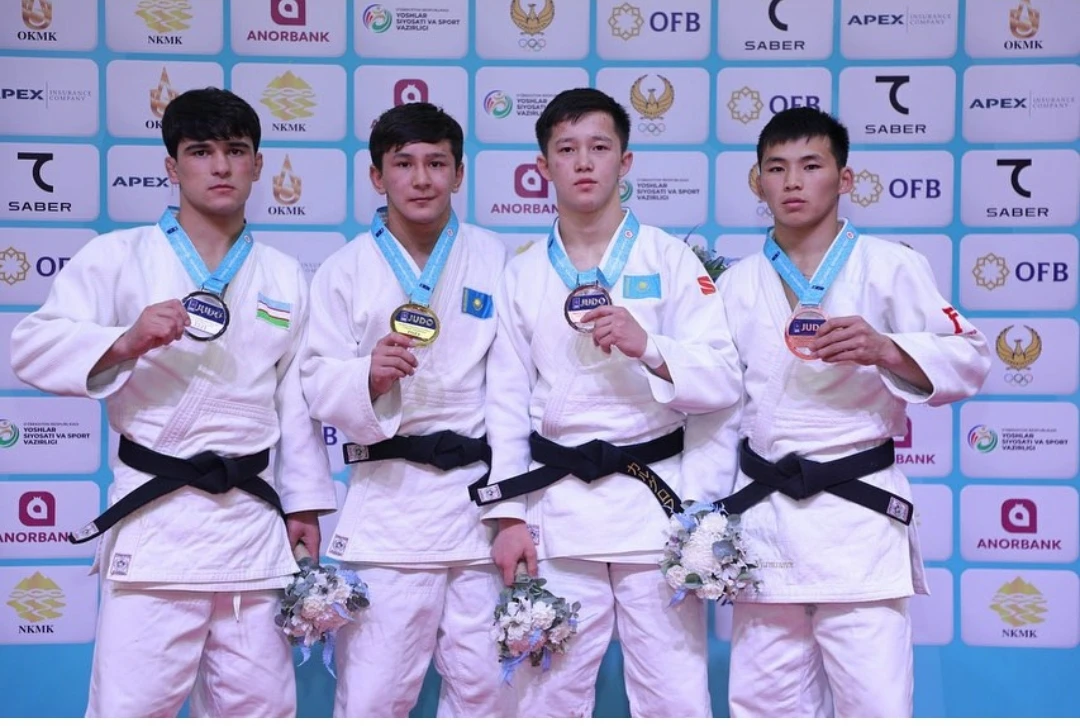 Азия чемпионатынан 11 медаль. Жастар айбат танытты