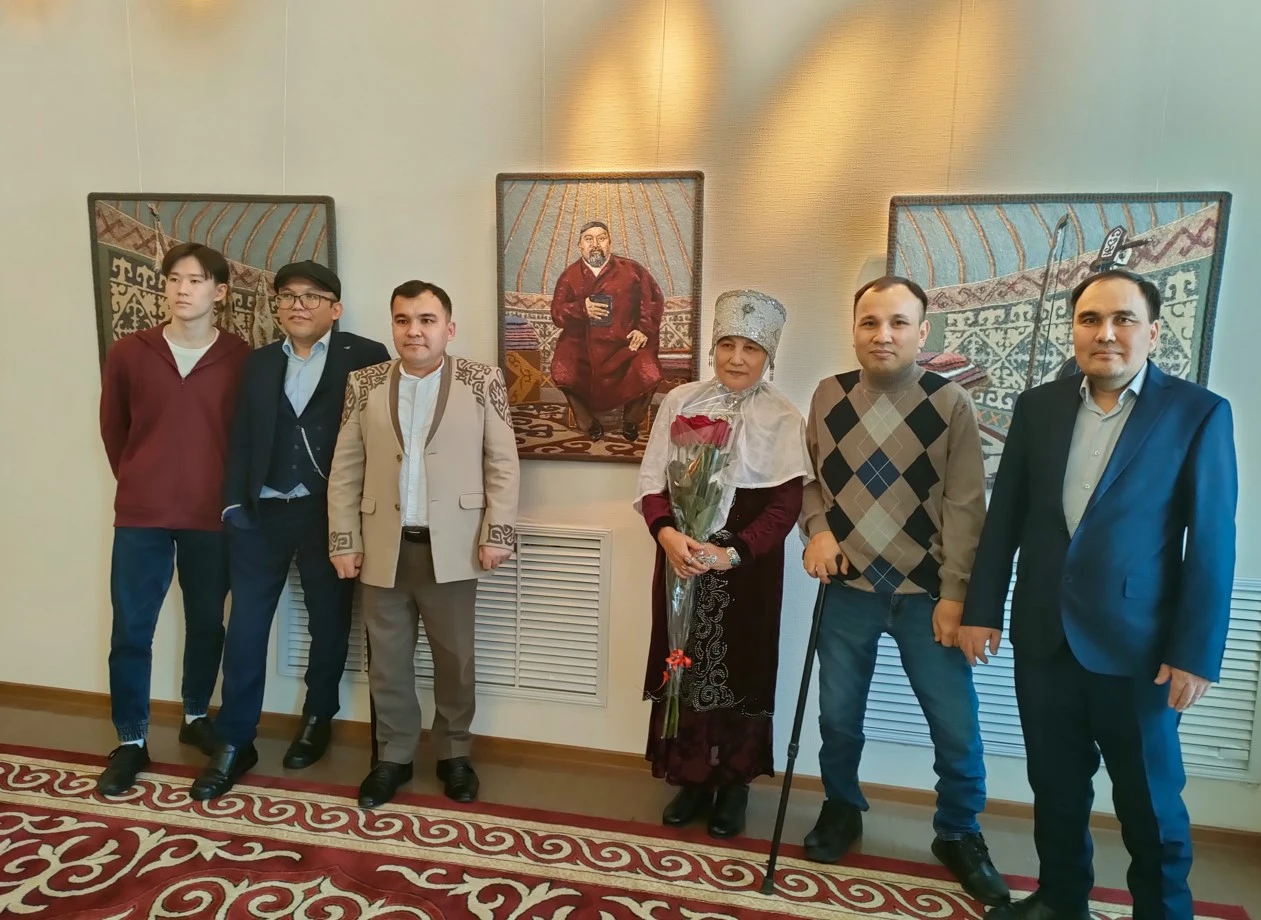 Қолөнерден қуат алған