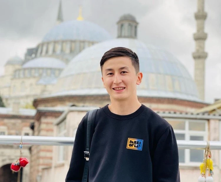 Интернетті оқып жүр талай қазақ баласы...