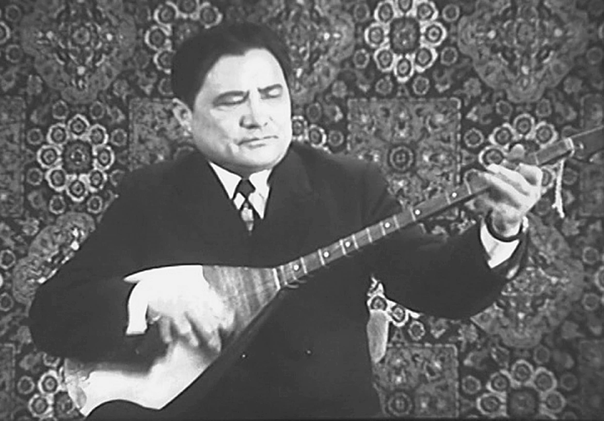 Дәнешін дәріптеген Жетісу