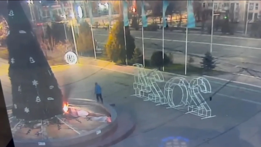 Жаңажылдық шыршаны қасақана өртеген күдікті ұсталды