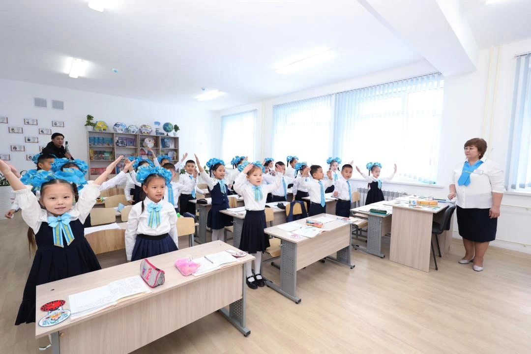 Оқушылар қуанышы