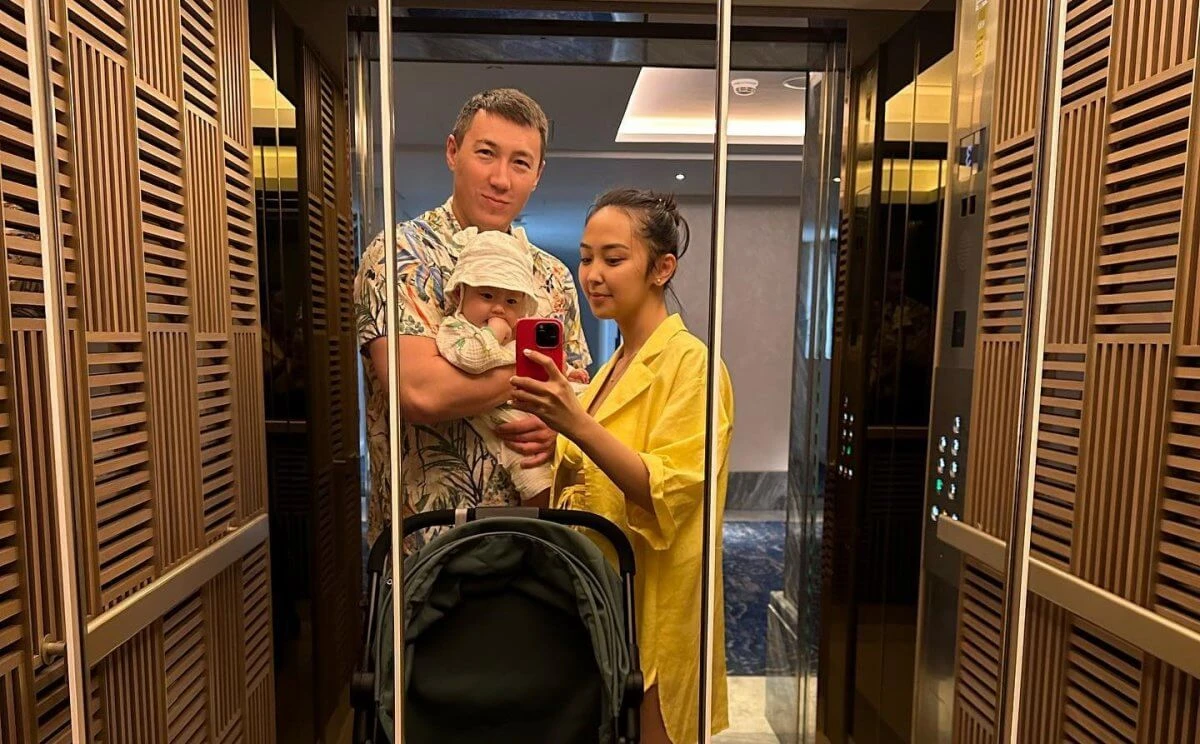 Әйелін соққыға жыққан әнші ескерту алды