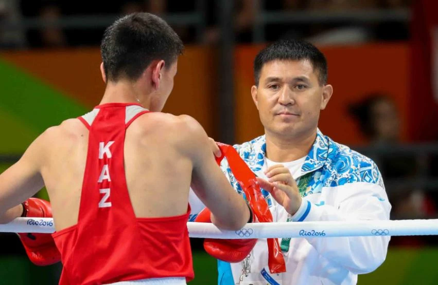 «Көке-жәкесі бар болғандықтан жіберді демесін». Бокстан бас бапкер Олимпиадаға кімдер баратынын айтты