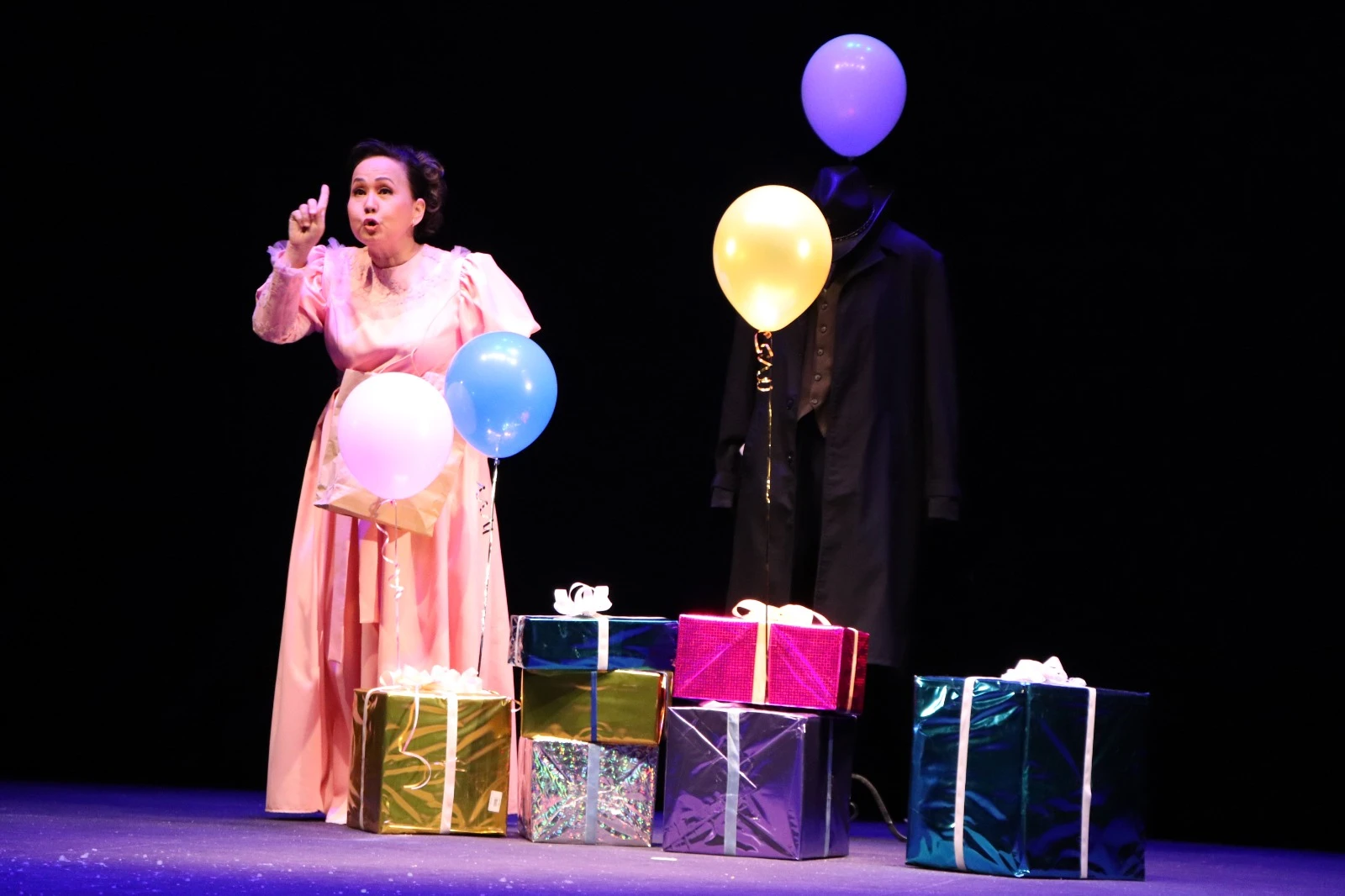 Мақашеваның моноспектаклі