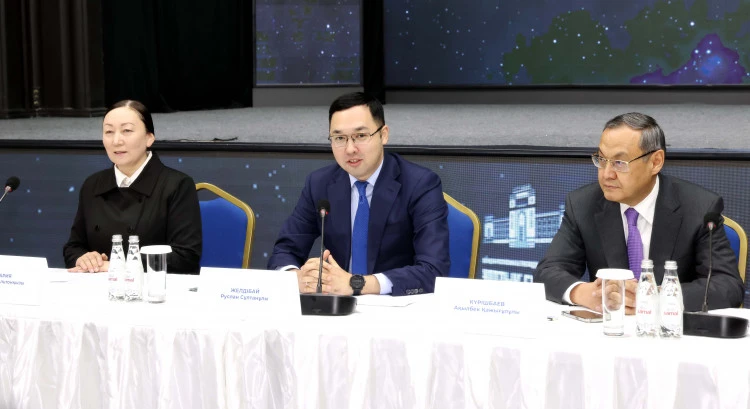 Жаңа басшыны таныстырды