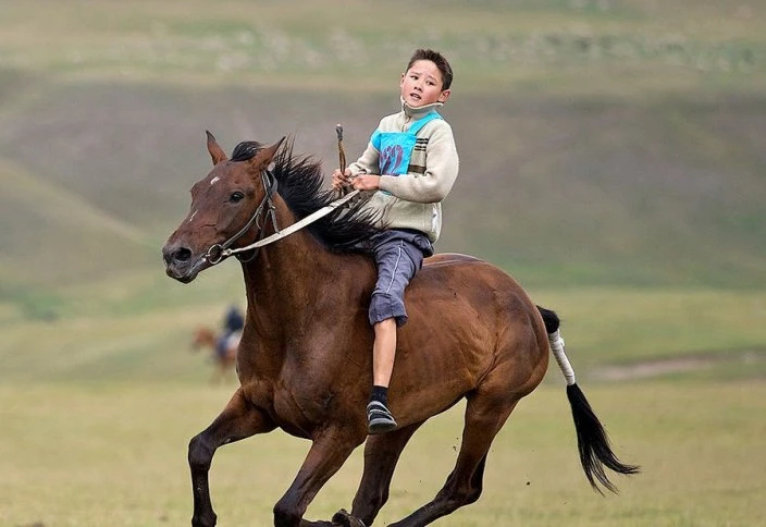 Бұл қай озған?..