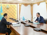 Сенат төрағасы АӨСШК бас хатшысымен кездесті