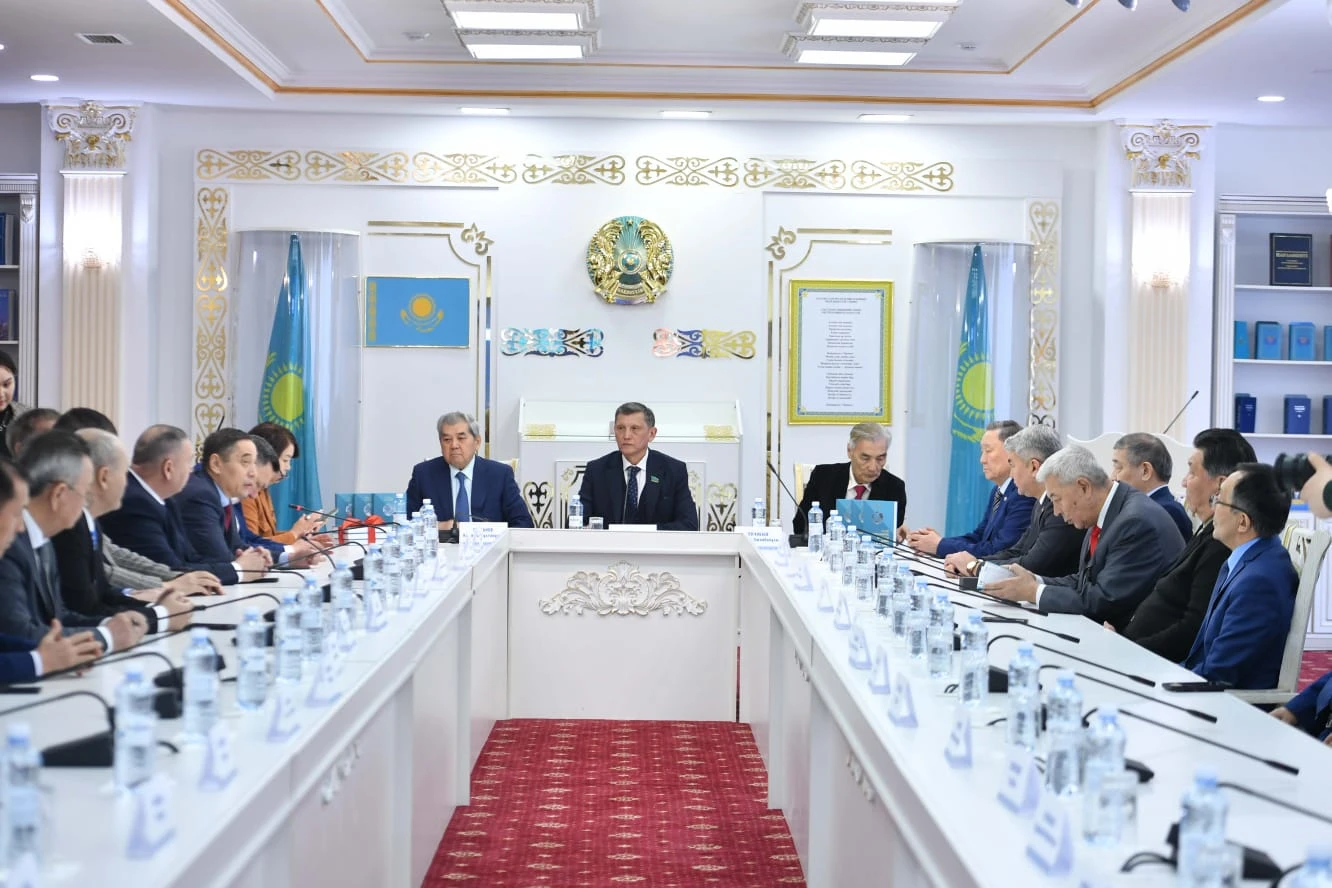 «Ресей мемлекеттік думасы және Қазақстан» кітабының тұсаукесері өтті