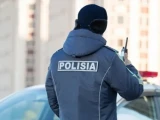 Астана полицейлері такси жүргізушілерін тексереді