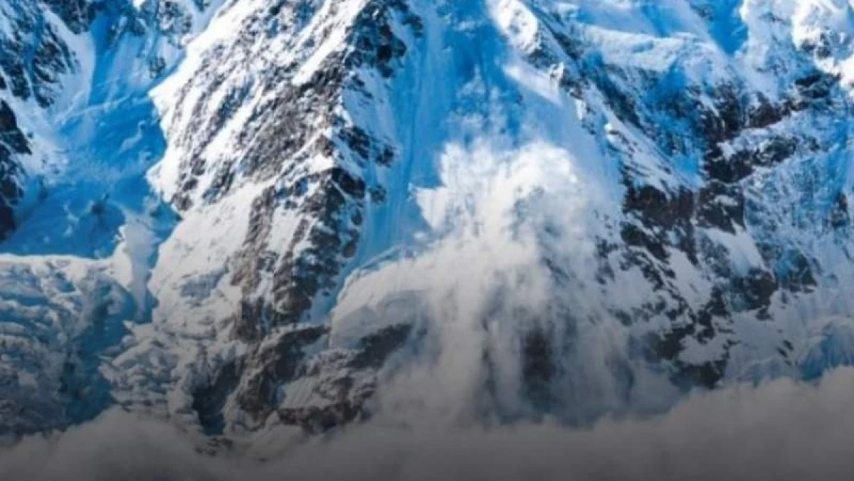 Алматы тауларында тоғыз қар көшкіні жүрді