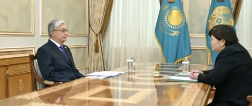 Мемлекет басшысы Конституциялық Сот төрағасы Эльвира Азимованы қабылдады